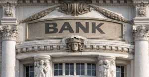 Profitul băncilor din China şi Hong Kong, în creştere